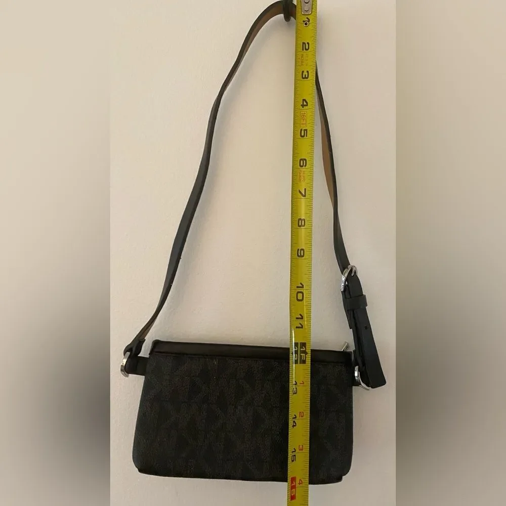 Michael Kors Logo Designer Leather Zip Black Belt Bag
